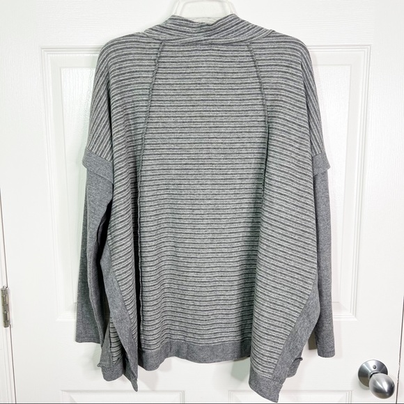 Hello Nite! Striped Mock Neck Open Side Poncho Size S - Picture 3 of 7